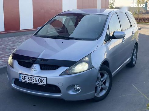 Mitsubishi Grandis 2006 - фото 3