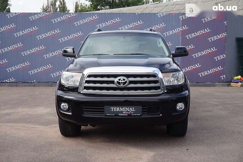 Toyota Sequoia 2011 - фото 2