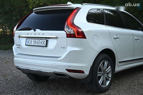 Volvo XC60 2017 - фото 15
