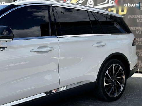 Lincoln Aviator 2022 - фото 16