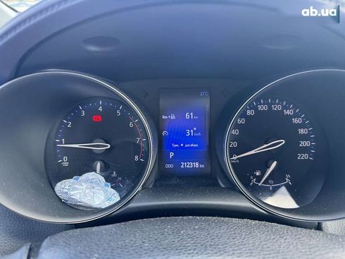 Toyota C-HR 2017 - фото 20