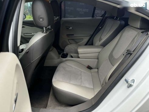 Chevrolet Volt 2014 - фото 17