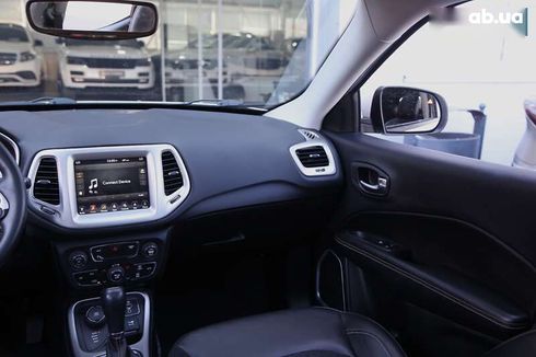 Jeep Compass 2017 - фото 15
