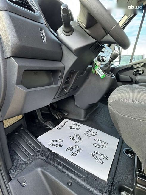 Renault Master 2021 - фото 17