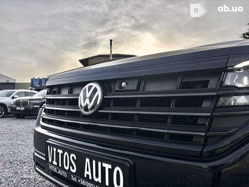 Volkswagen Touareg 2019 - фото 17