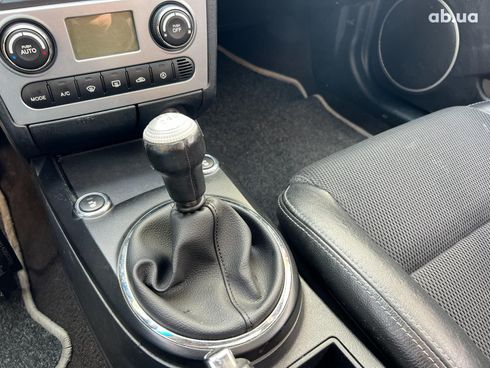 Hyundai Coupe 2008 красный - фото 13