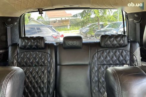 Toyota Sequoia 2008 - фото 25