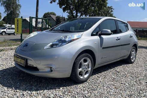 Nissan Leaf 2011 - фото 3