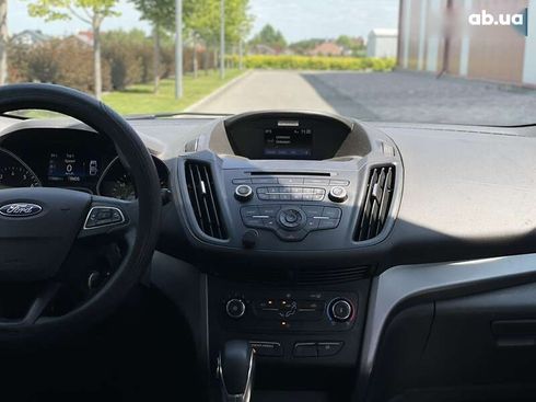 Ford Escape 2016 - фото 17