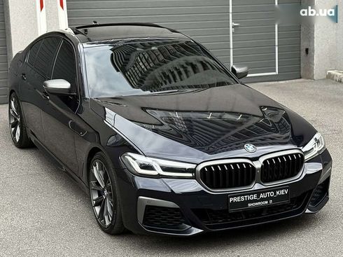 BMW 5 серия 2018 - фото 10