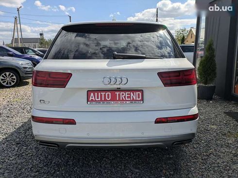 Audi Q7 2018 - фото 7
