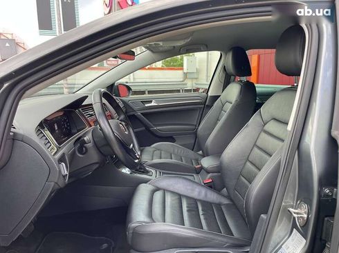 Volkswagen e-Golf 2019 - фото 16
