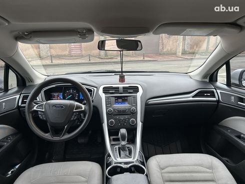 Ford Fusion 2015 серебристый - фото 12