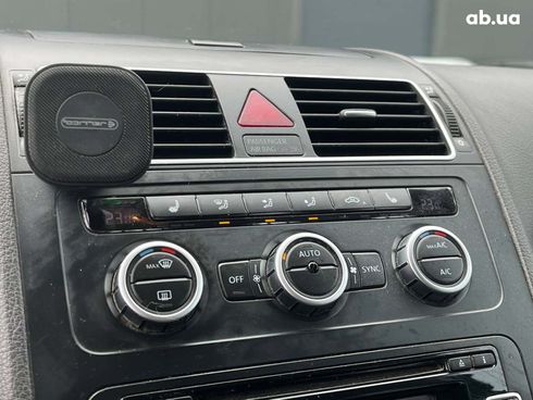 Volkswagen Touran 2012 серый - фото 36