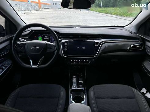 Chevrolet Bolt 2021 - фото 16