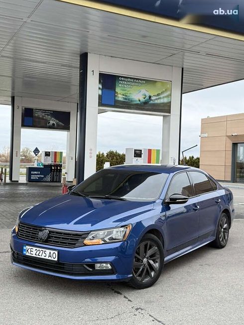 Volkswagen Passat 2017 - фото 9