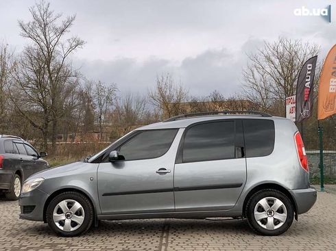 Skoda Roomster 2011 - фото 12
