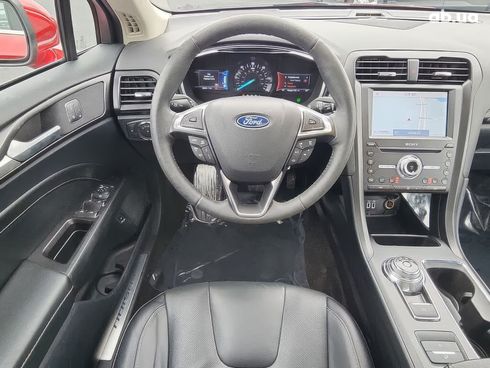 Ford Fusion 2020 красный - фото 5