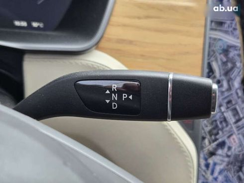 Tesla Model S 2019 - фото 25