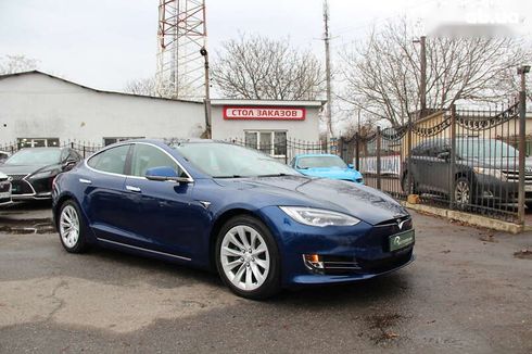 Tesla Model S 2017 - фото 2