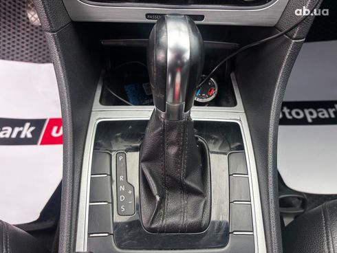 Volkswagen passat b7 2012 черный - фото 23