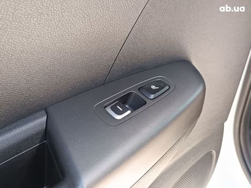 Kia Sportage 2020 белый - фото 27