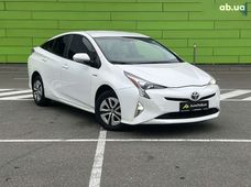 Продажа б/у Toyota Prius 2016 года - купить на Автобазаре