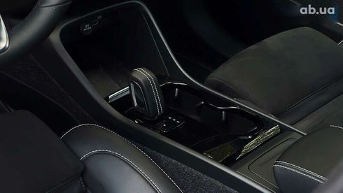 Volvo XC40 2021 - фото 9