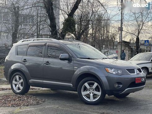 Mitsubishi Outlander 2006 - фото 2