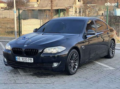 BMW 5 серия 2011 - фото 8