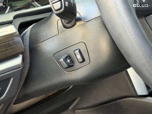 BMW 5 серия 2015 серый - фото 22