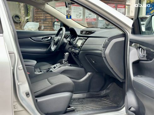 Nissan Rogue 2017 черный - фото 20