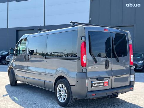 Renault Trafic 2014 серый - фото 7