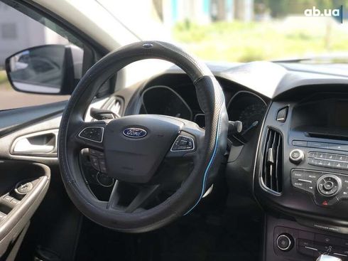 Ford Focus 2015 - фото 16