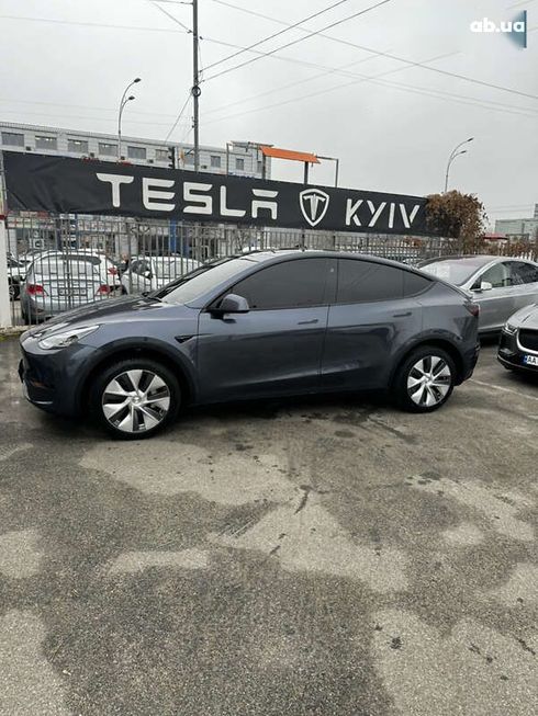 Tesla Model Y 2023 - фото 18