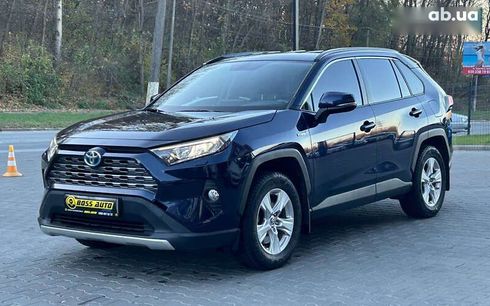 Toyota RAV4 2019 - фото 3