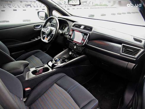 Nissan Leaf 2020 - фото 19