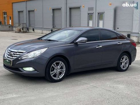 Hyundai Sonata 2011 - фото 9