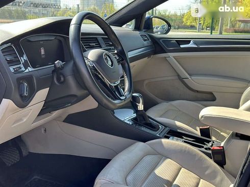 Volkswagen e-Golf 2018 - фото 20