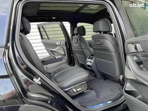 BMW X7 2022 - фото 22
