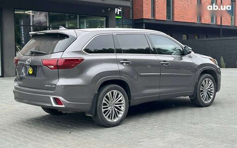 Toyota Highlander 2016 - фото 6
