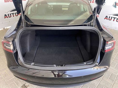 Tesla Model 3 2020 - фото 5