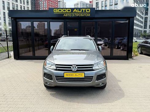Volkswagen Touareg 2013 - фото 2
