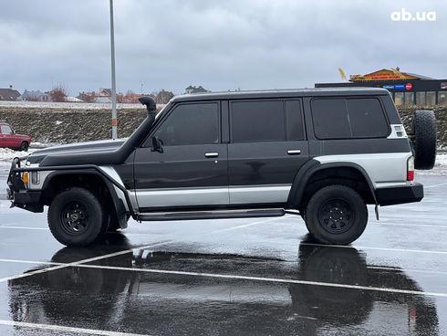 Nissan Patrol 1996 черный - фото 24