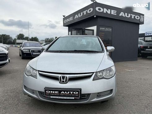 Honda Civic 2008 - фото 2