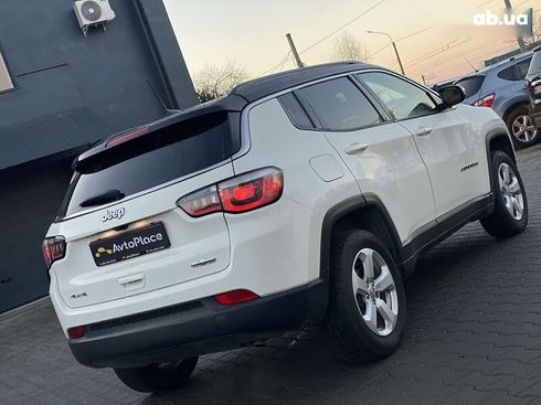 Jeep Compass 2018 - фото 29