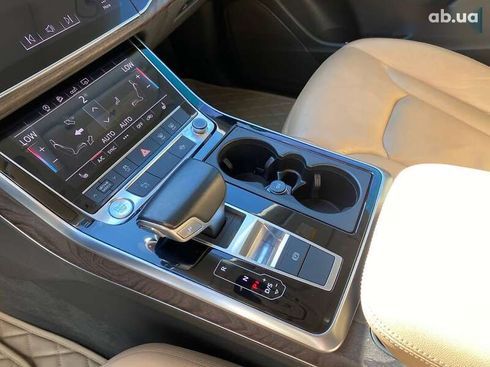 Audi Q8 2018 - фото 17
