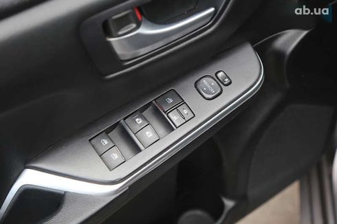Toyota Camry 2015 - фото 24