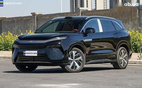 BYD Tang 2025 - фото 3