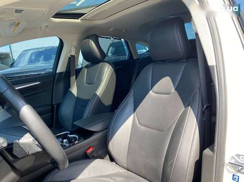 Ford Mondeo 2017 - фото 20
